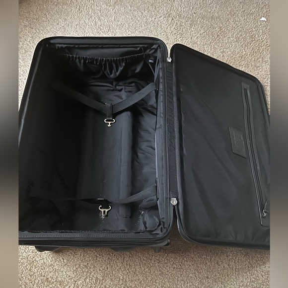 Coach carryon suitcase - Picture 4 of 4